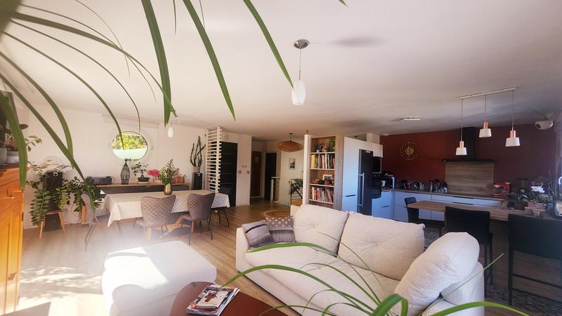 Maison - 140 m² - 7 pièces