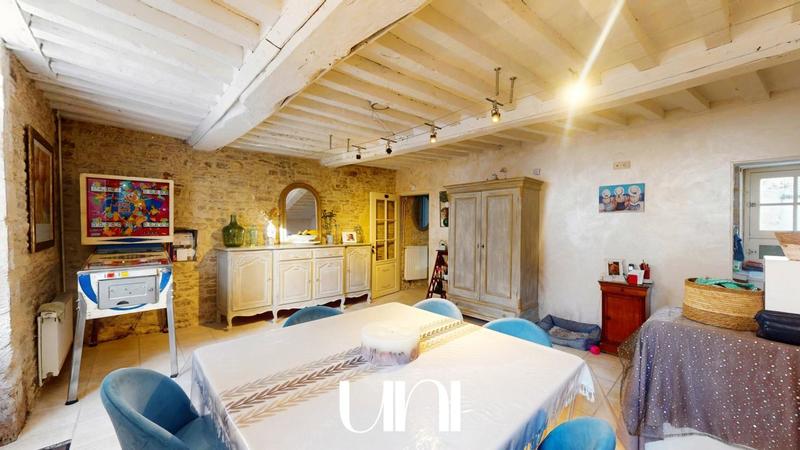 Maison - 140 m² - 7 pièces