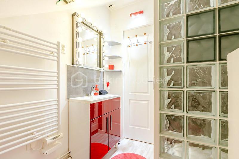 Maison - 84 m² - 5 pièces