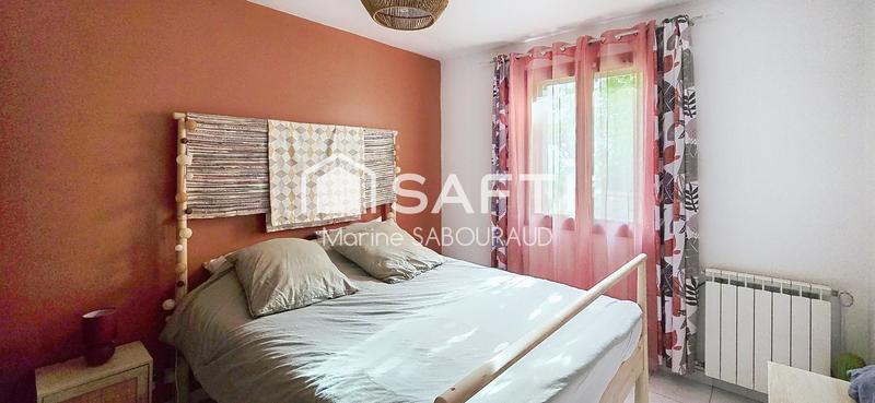 Maison - 250 m² - 10 pièces