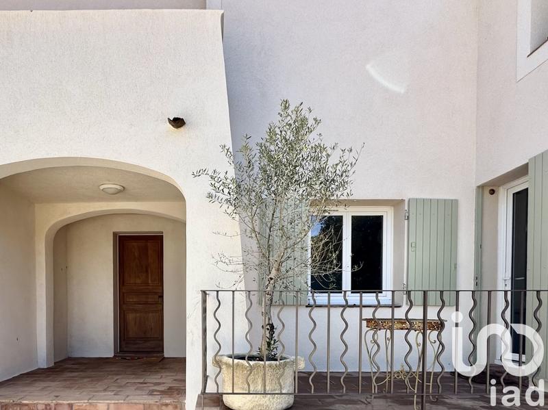 Maison - 230 m² - 6 pièces