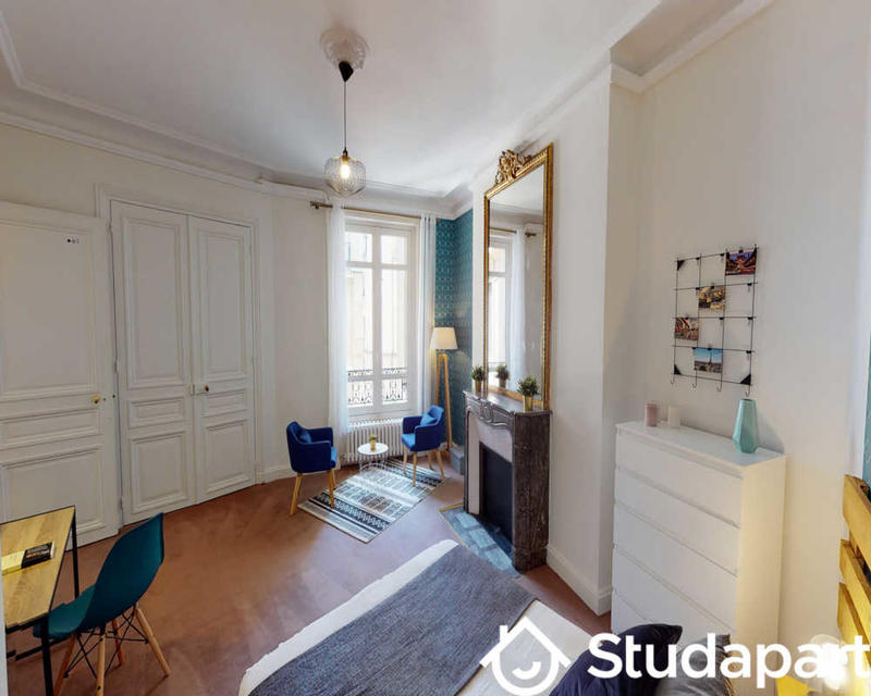Chambre - 190 m² - 1 pièce
