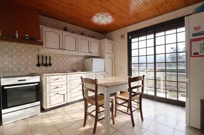 Maison - 260 m² - 7 pièces