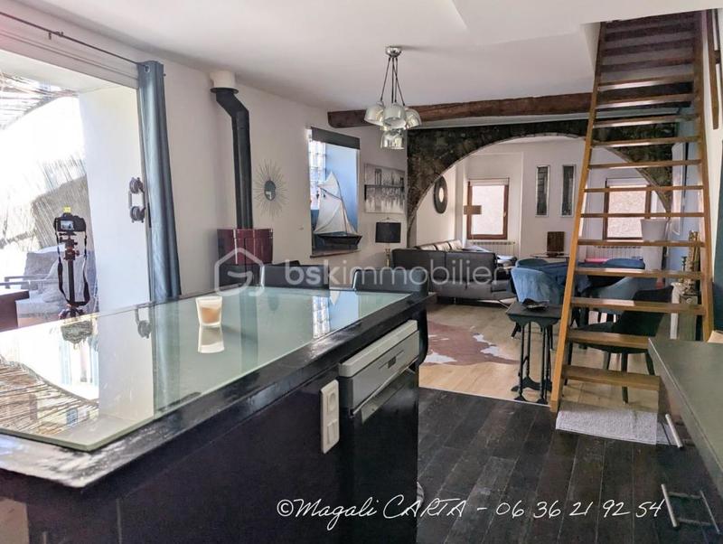 Duplex - 93 m² - 4 pièces