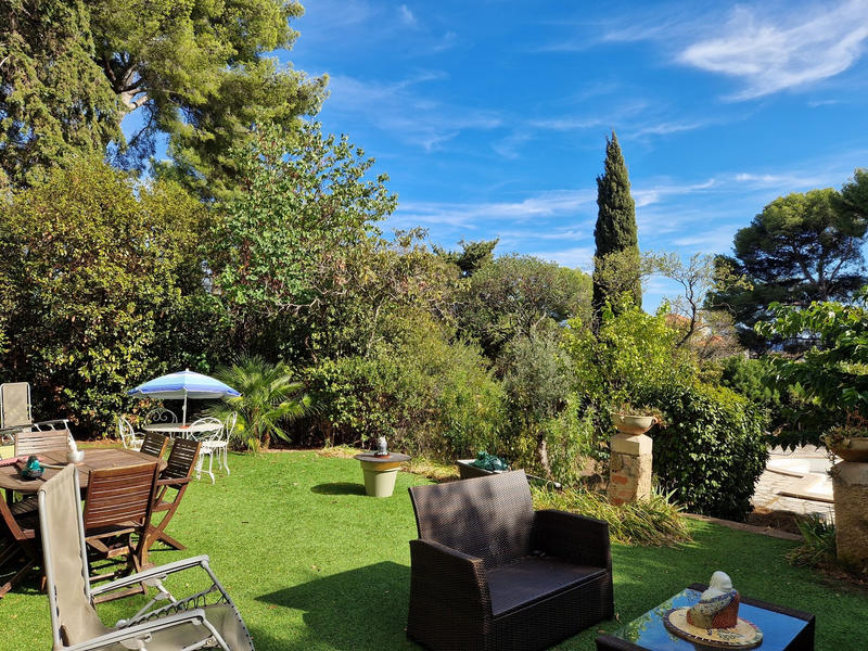 Maison - 200 m² - 8 pièces