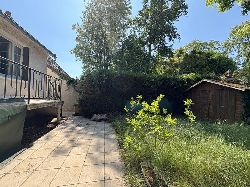 Maison - 95 m² - 5 pièces