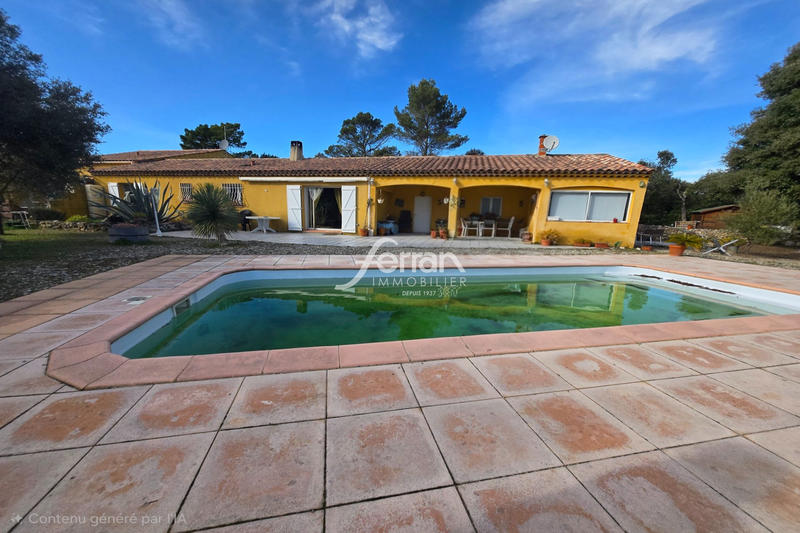 Maison - 130 m² - 4 pièces