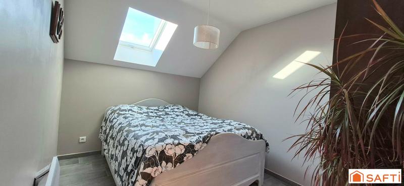 Maison - 168 m² - 8 pièces