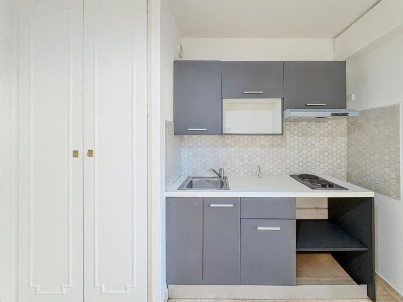 Studio - 17 m² - 1 pièce