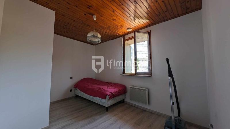 Maison - 175 m² - 8 pièces