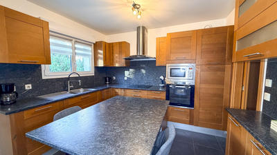 Maison - 130 m² - 6 pièces