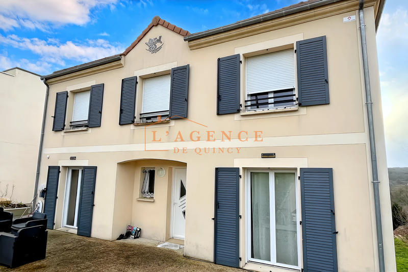 Maison - 157 m² - 6 pièces