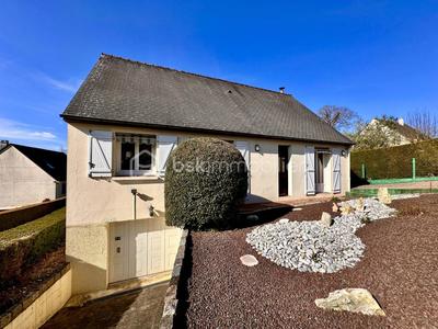 Maison - 140 m² - 5 pièces