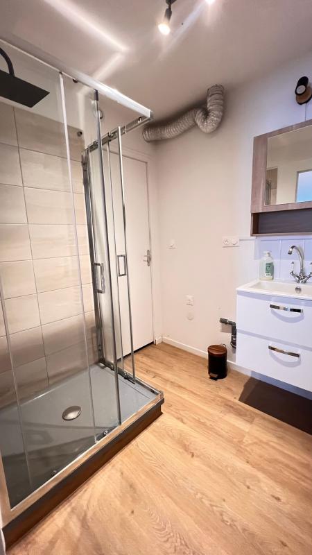 Immeuble - 77 m² - 3 pièces