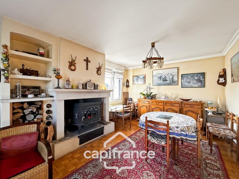 Maison - 134 m² - 7 pièces