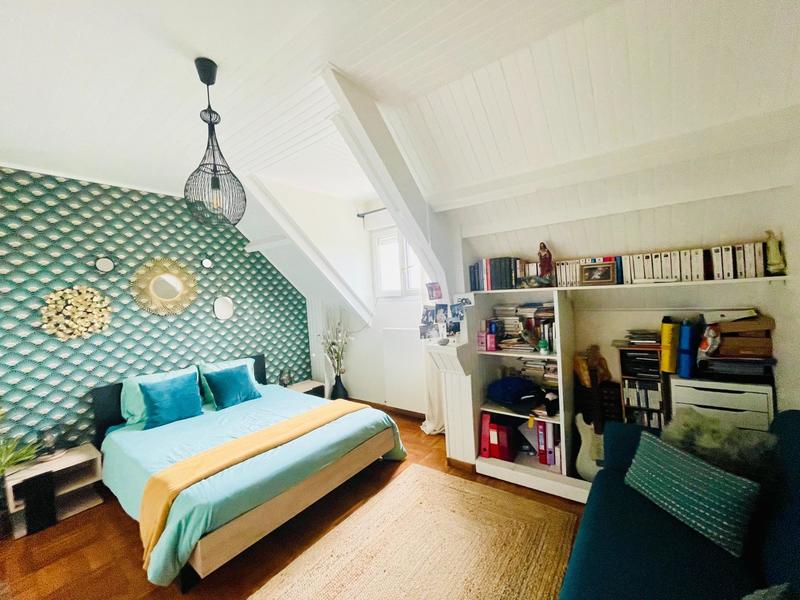 Maison - 100 m² - 5 pièces