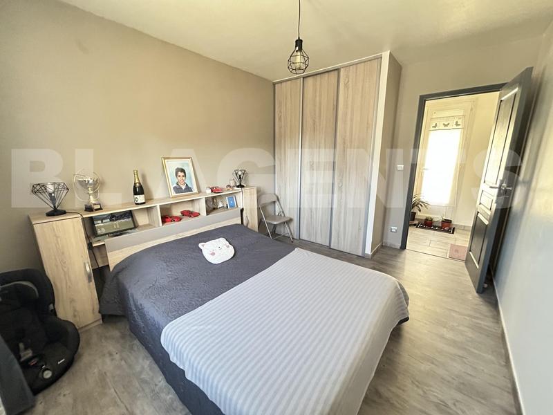 Maison - 144 m² - 6 pièces