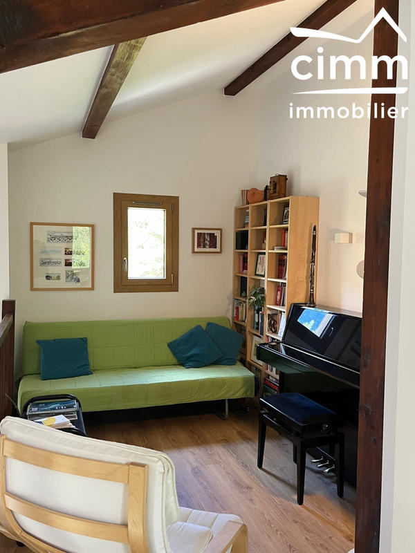 Maison - 157 m² - 6 pièces