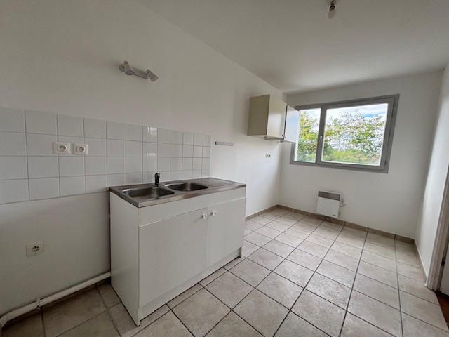 Appartement - 75 m² - 3 pièces