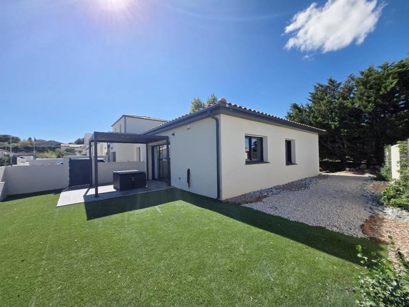 Maison - 80 m² - 4 pièces