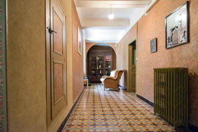 Maison - 373 m² - 18 pièces