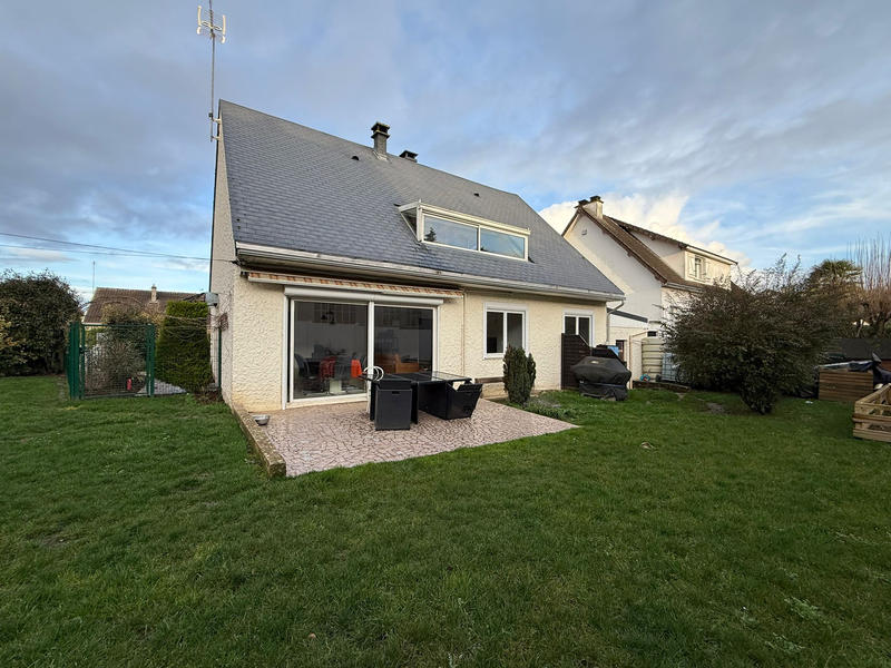 Maison - 145 m² - 6 pièces