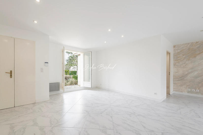 Maison - 151 m² - 6 pièces