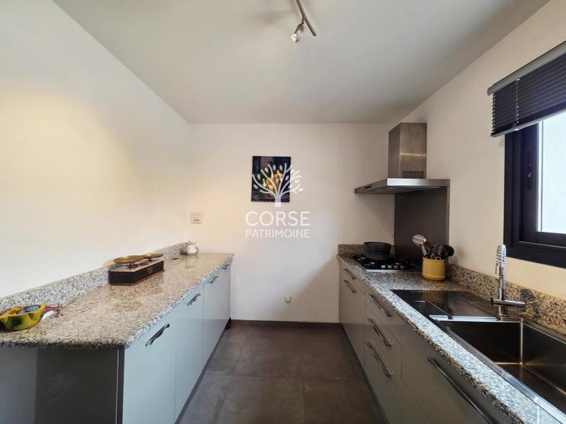 Maison de ville - 108 m² - 5 pièces