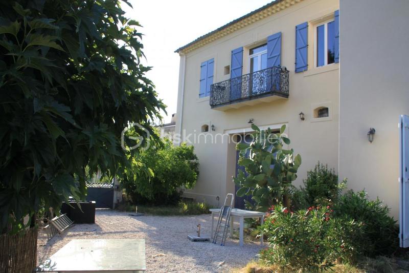 Maison - 350 m² - 15 pièces