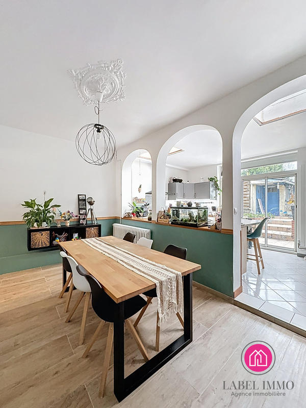 Maison - 110 m² - 5 pièces