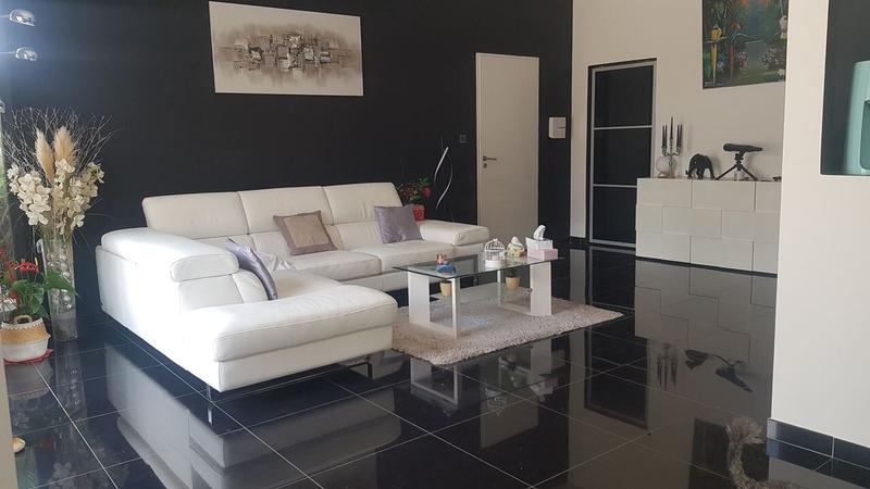 Maison - 194 m² - 4 pièces