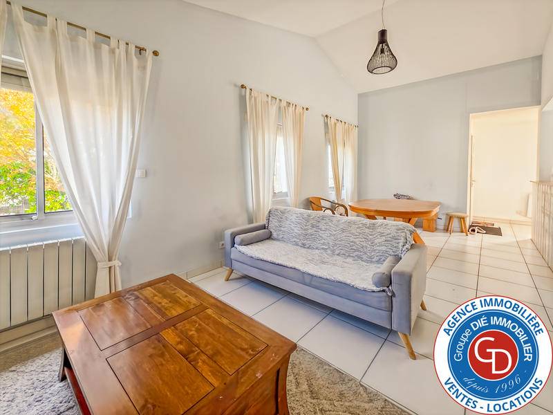 Maison - 83 m² - 4 pièces