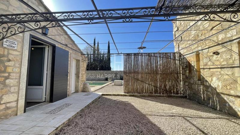 Mas - 195 m² - 9 pièces