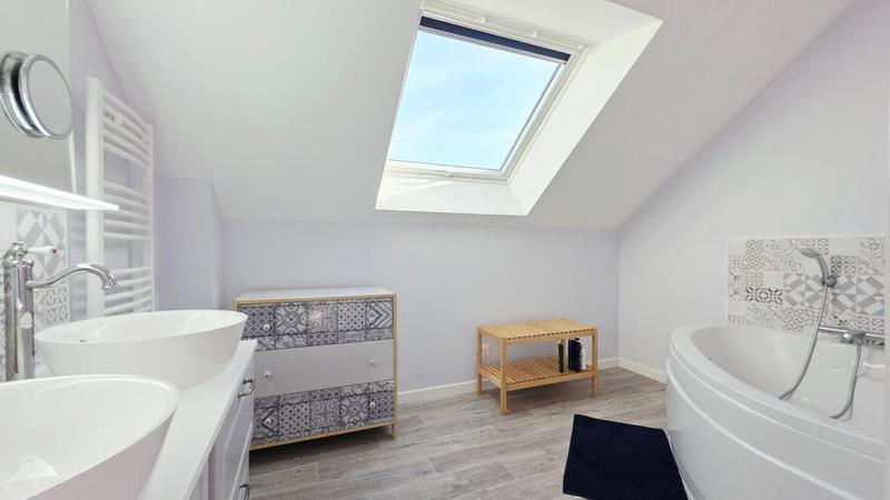 Maison - 144 m² - 6 pièces