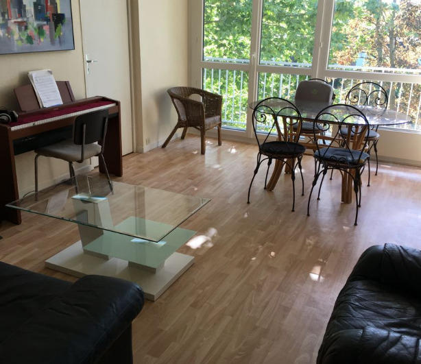 Appartement - 82 m² - 4 pièces