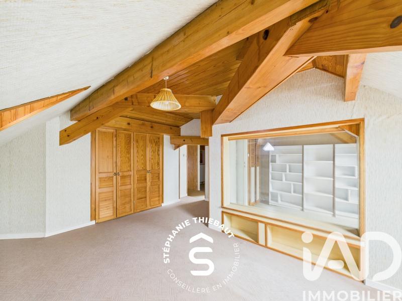 Maison - 141 m² - 6 pièces