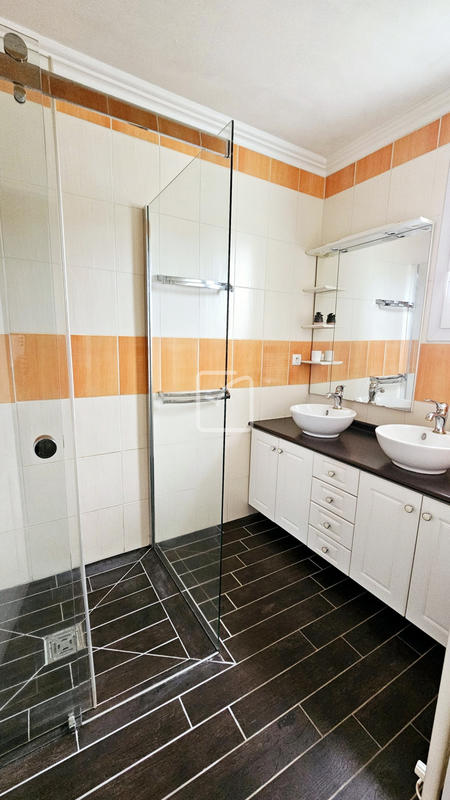 Maison - 129 m² - 6 pièces