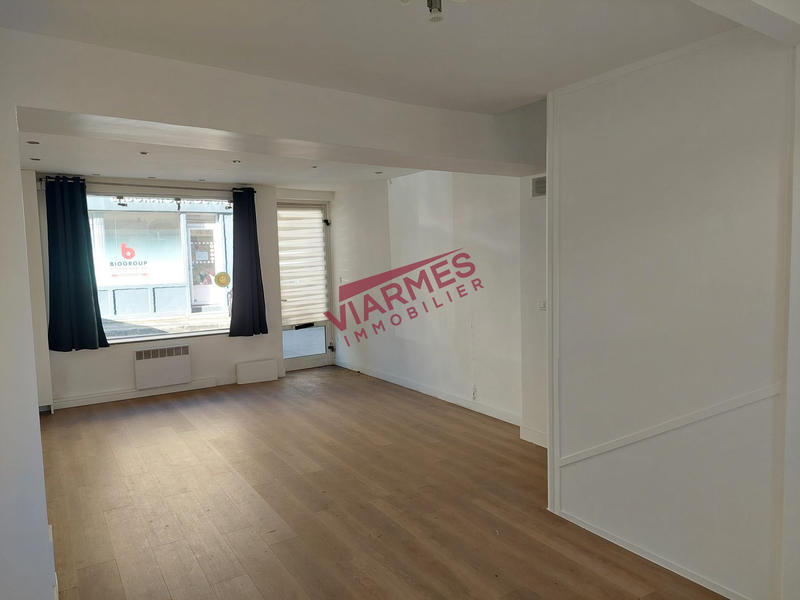 Local commercial - 84 m² - 5 pièces