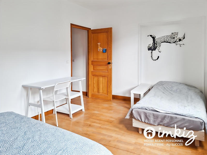 Maison - 193 m² - 8 pièces