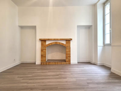 Maison - 104 m² - 5 pièces