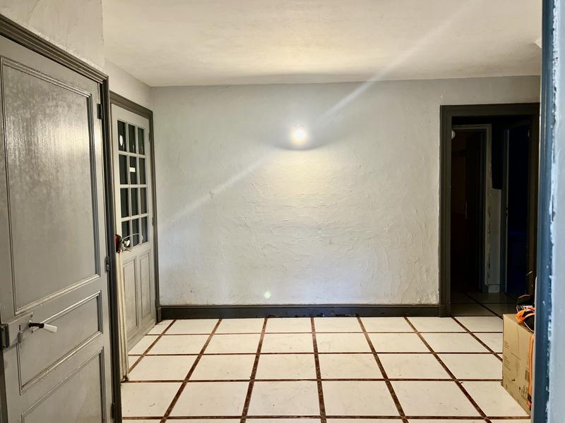 Maison traditionnelle - 220 m² - 6 pièces