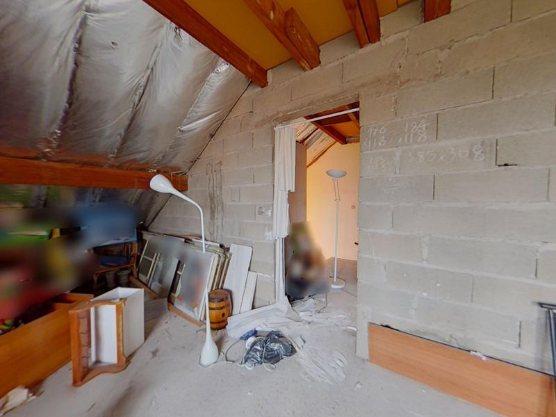 Maison - 140 m² - 5 pièces