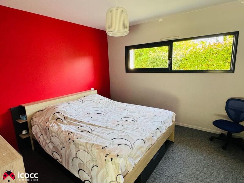 Maison - 303 m² - 11 pièces