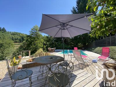 Maison de village - 90 m² - 5 pièces