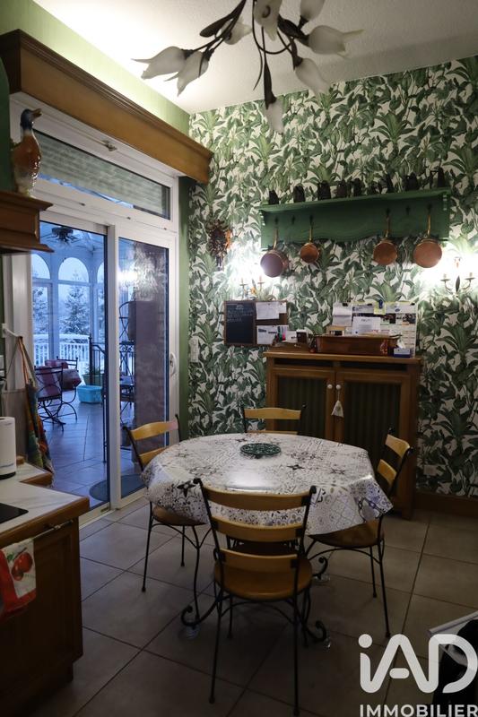 Maison - 273 m² - 7 pièces