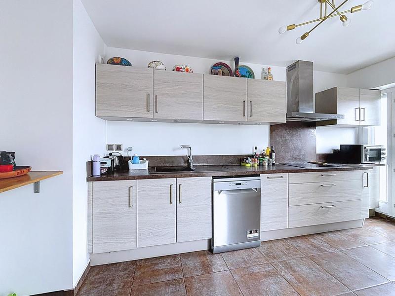 Appartement - 112 m² - 5 pièces