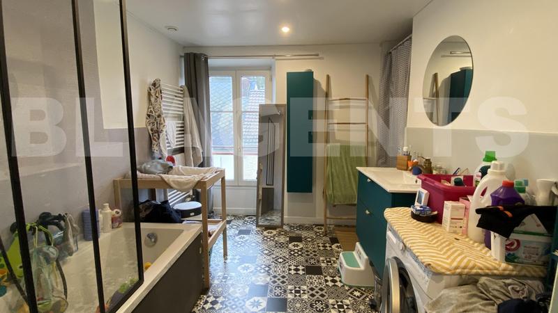 Maison de ville - 140 m² - 7 pièces