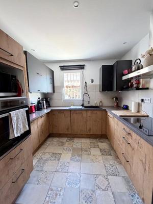 Villa - 185 m² - 5 pièces