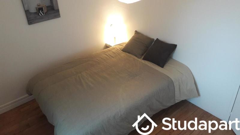 Chambre - 9 m² - 1 pièce