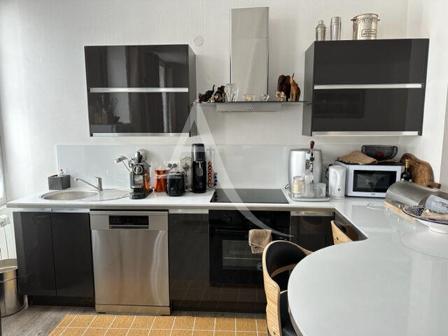 Appartement - 79 m² - 3 pièces